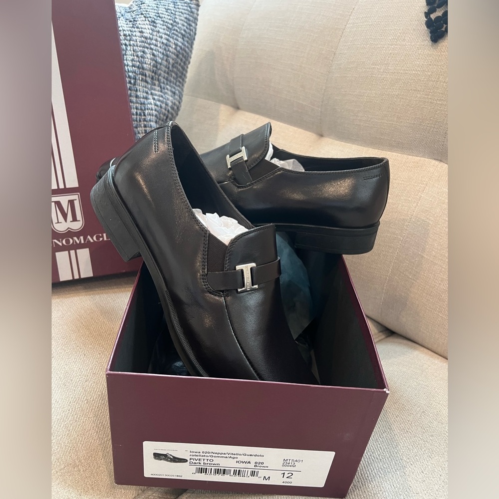 Bruno Magli: Pivetto Dress Loafer - Size 12  * Never Been Worm*